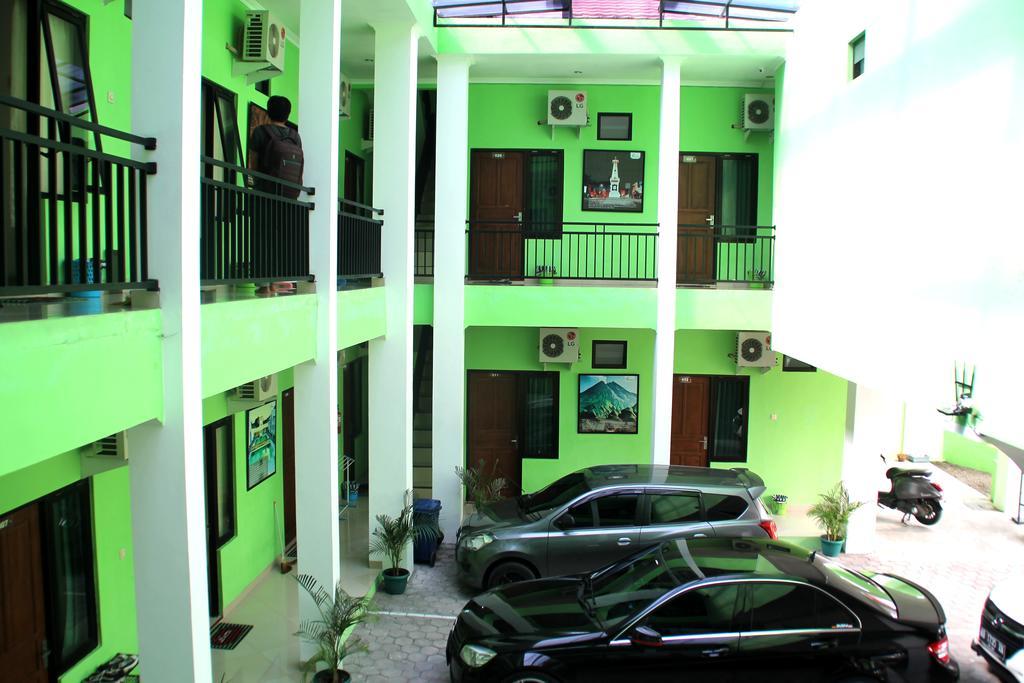 The Greenhouse Otel Yogyakarta Dış mekan fotoğraf
